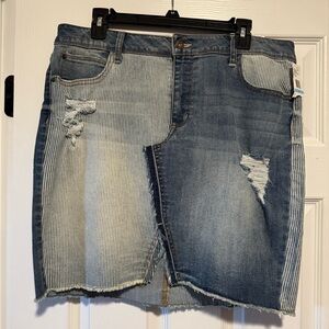 Jessica Simpson adorn high waist skirt 31